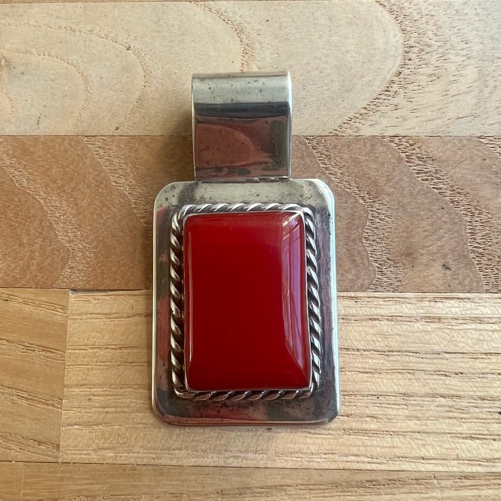 Vintage 925 Sterling silver taxco red stone rectangular pendant